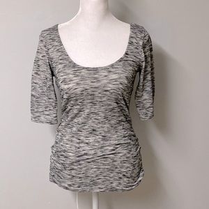 GARAGE Gray/Black Top